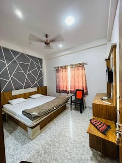 Omkar Hotel